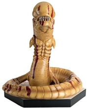 Alien & Predator - Chestburster Mega Statue